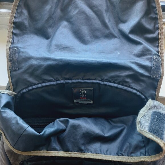 TUMI TECH BACKPACK - Picture 2 of 3